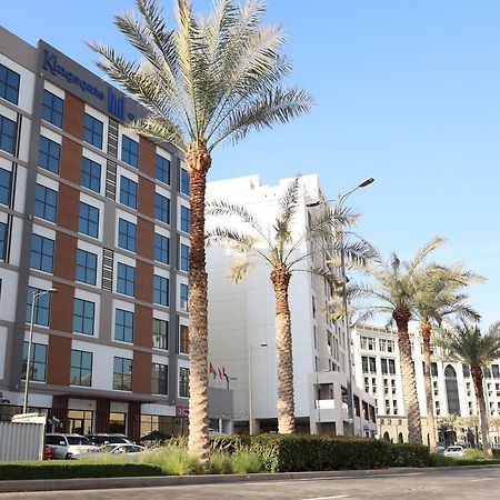 Kingsgate Canal Hotel By Millennium Dubaï Extérieur photo